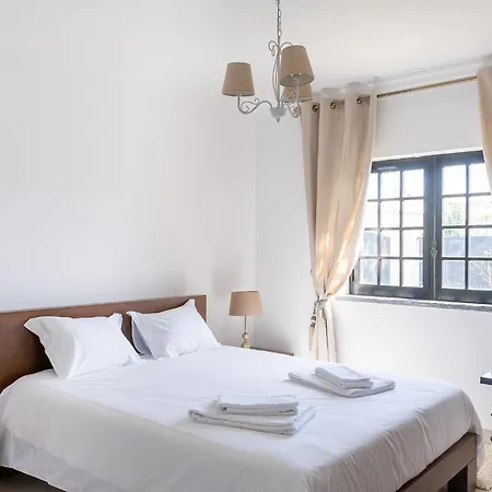 Hébergement de vacances Mosca - 4 Bedrooms & Bbq, Santa Cruz (Oeste)